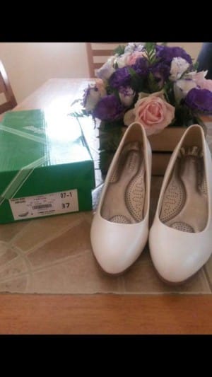 נעליים חדשות נוחות בטירוף