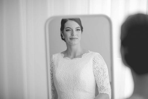 שמלת הכלה של אסתי